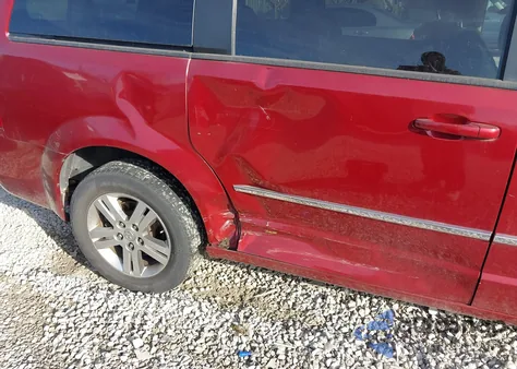 2010 Dodge Grand Caravan Crew z USA, uszkodzony, nr VIN 2D4RN6DX3AR343110